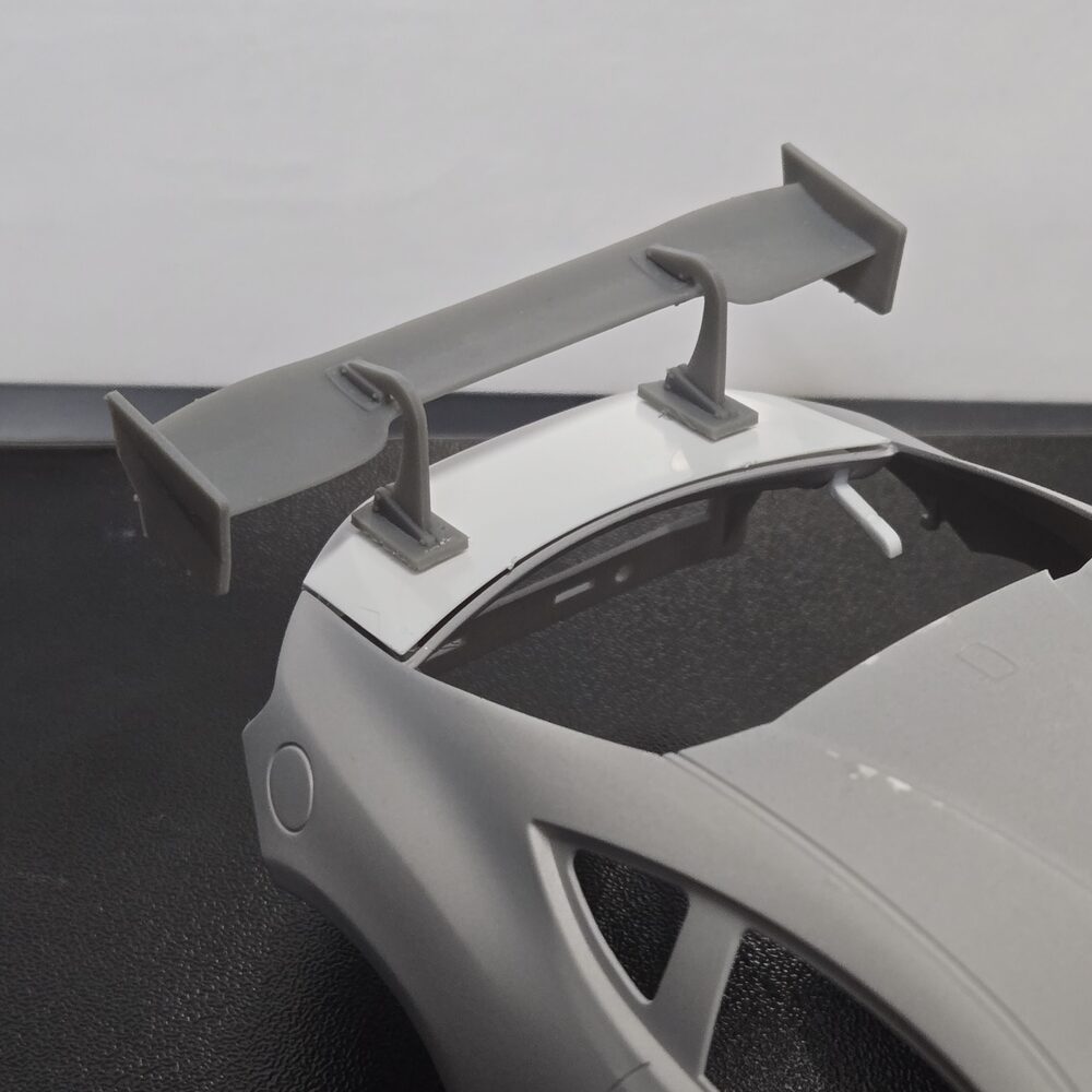 1/18スケール GTウイング取り付け